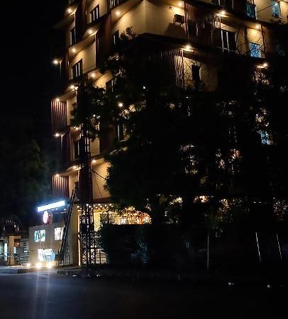 Belmorris Hotels & Resorts Multan Esterno foto