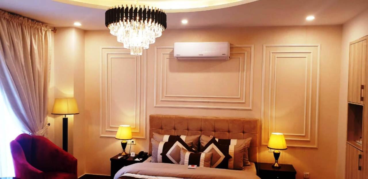 Belmorris Hotels & Resorts Multan Esterno foto