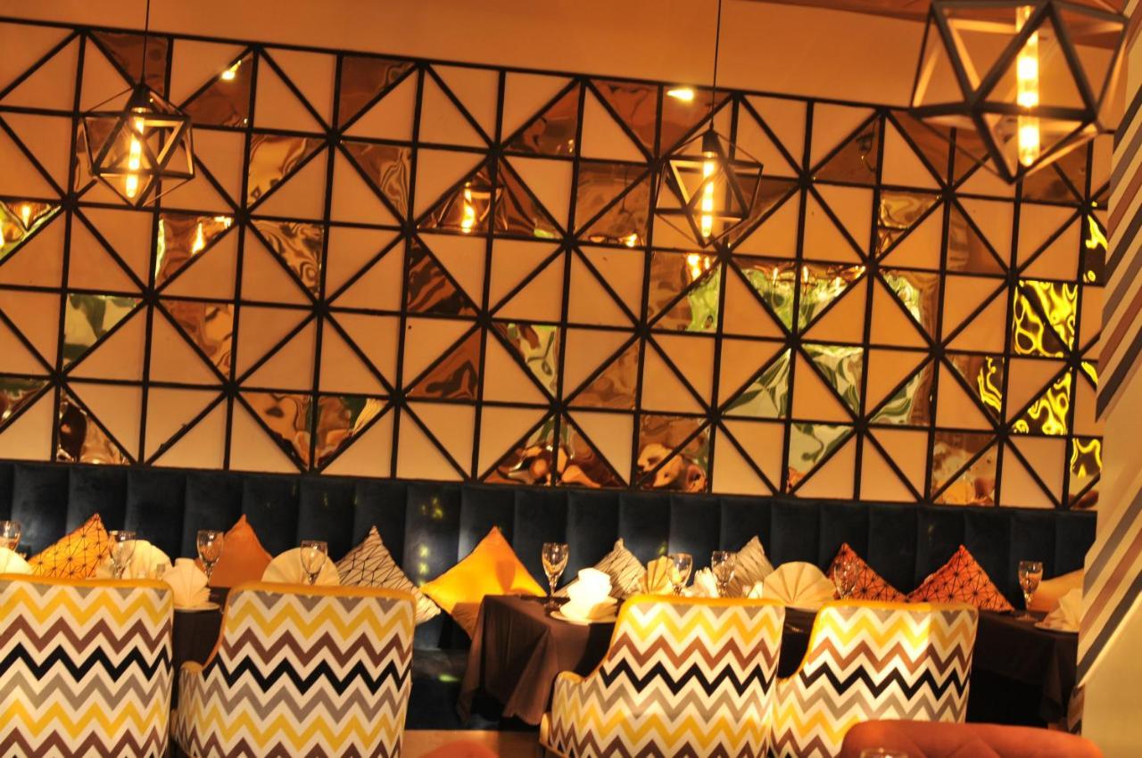 Belmorris Hotels & Resorts Multan Esterno foto