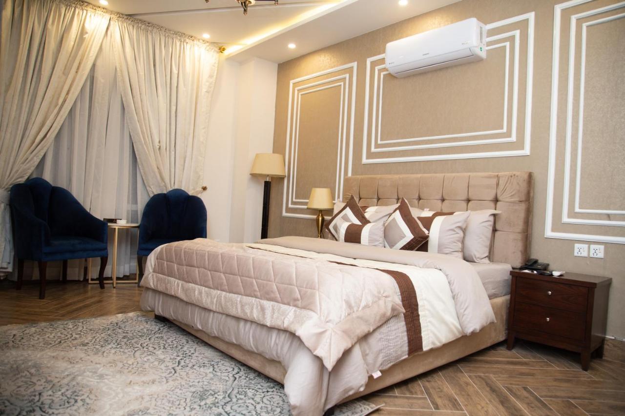 Belmorris Hotels & Resorts Multan Esterno foto